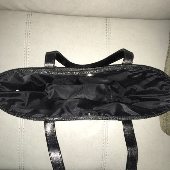 La Regale Sequins Bag - Picture 4 of 5